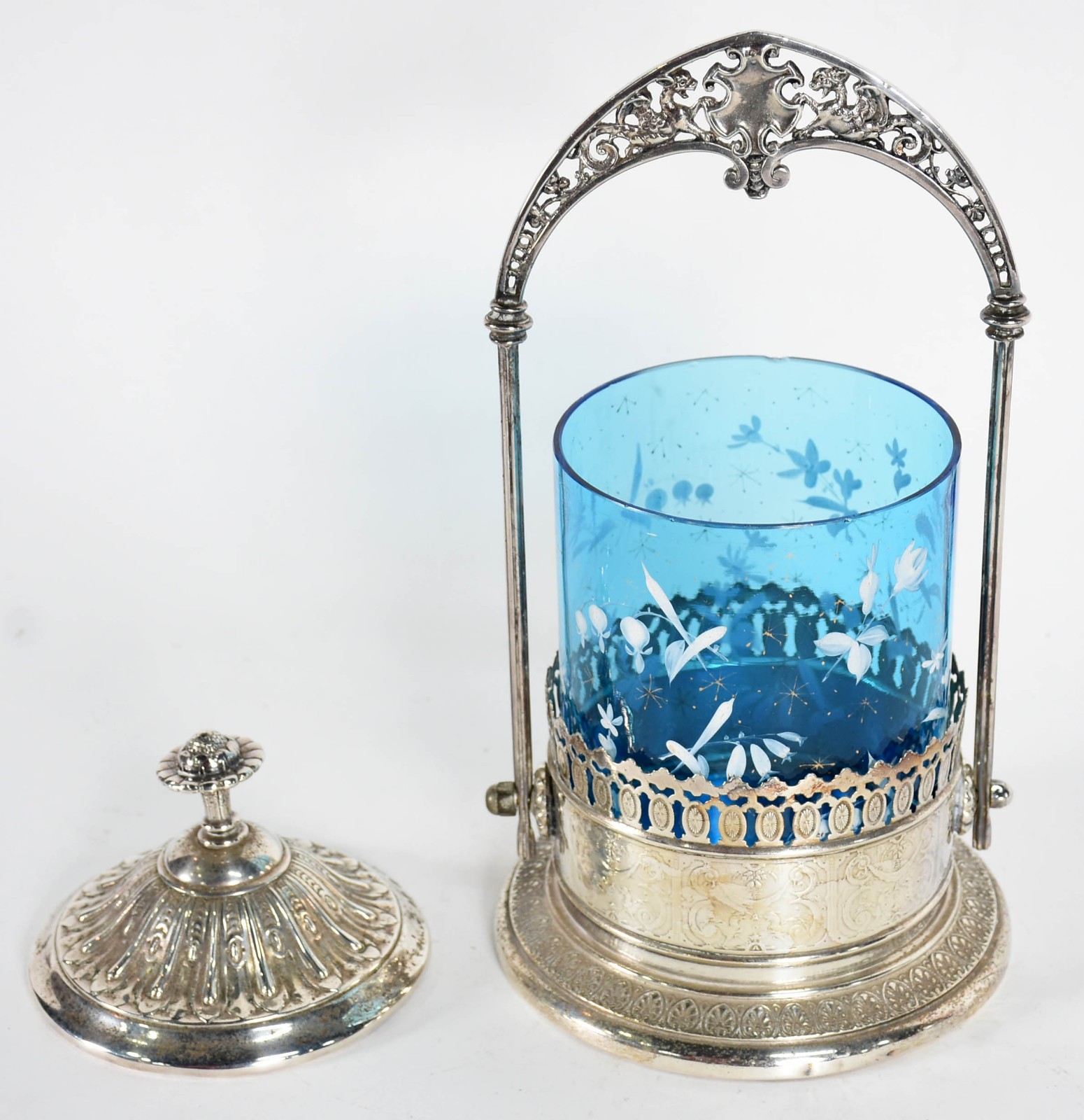 Bomboniere de vidro azul com esmalte e guarnição de metal. - foto 1 de 5