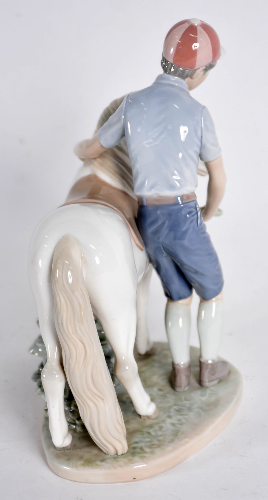 LLADRÓ - Estatueta de porcelana espanhola em policromia representando... - foto 3 de 5