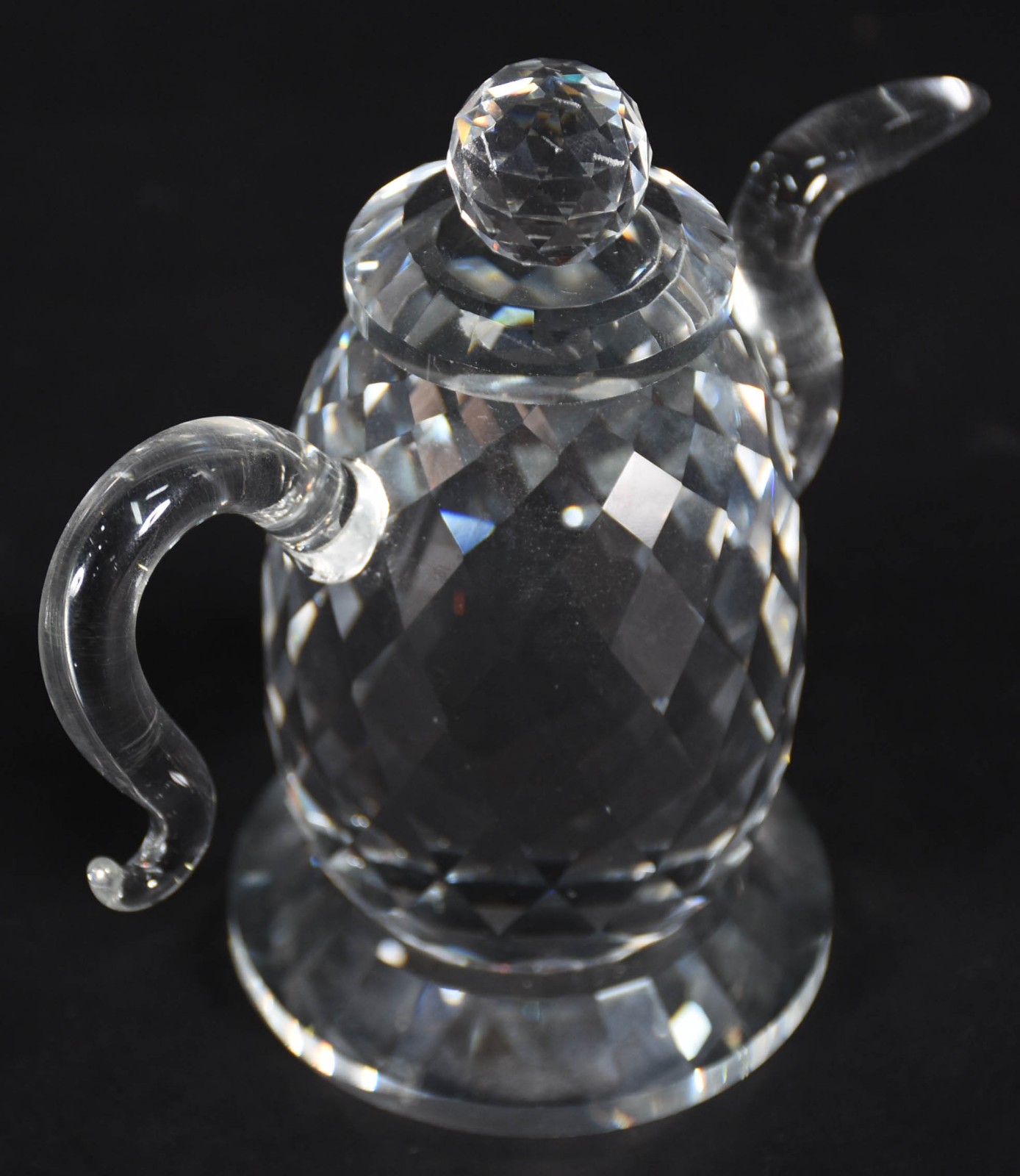 Pequeno bule de cristal. - foto 2 de 3