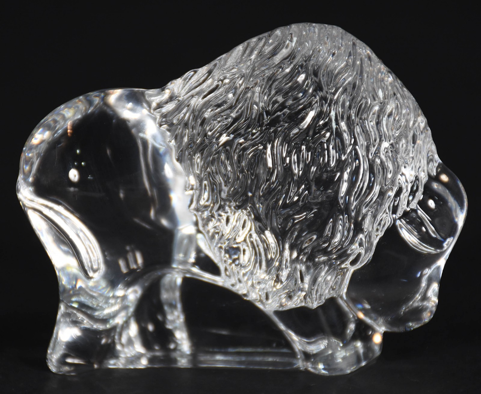 Estatueta representando bisão de cristal francês "Royal Rock"... - foto 1 de 4