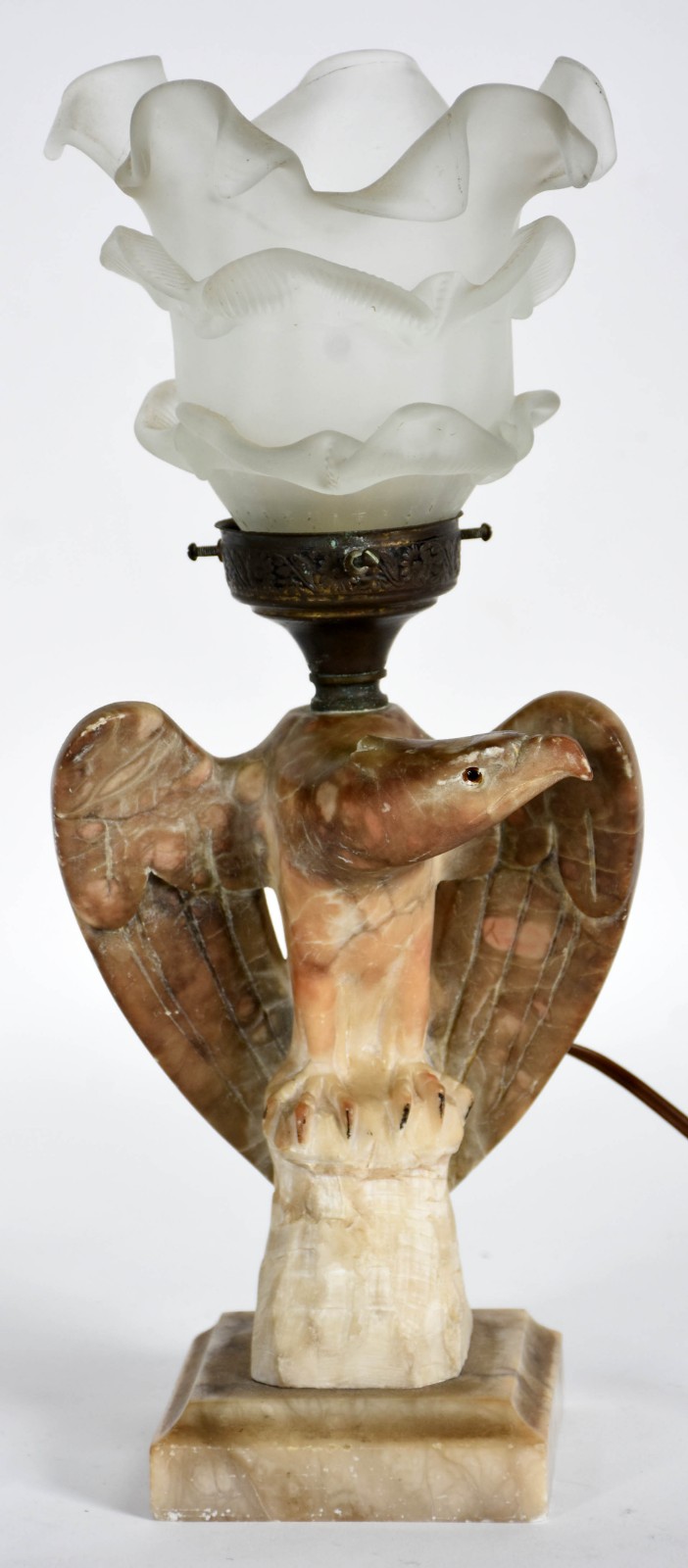 Luminária com estatueta de alabastro representando águia (pequeno... - foto 1 de 4