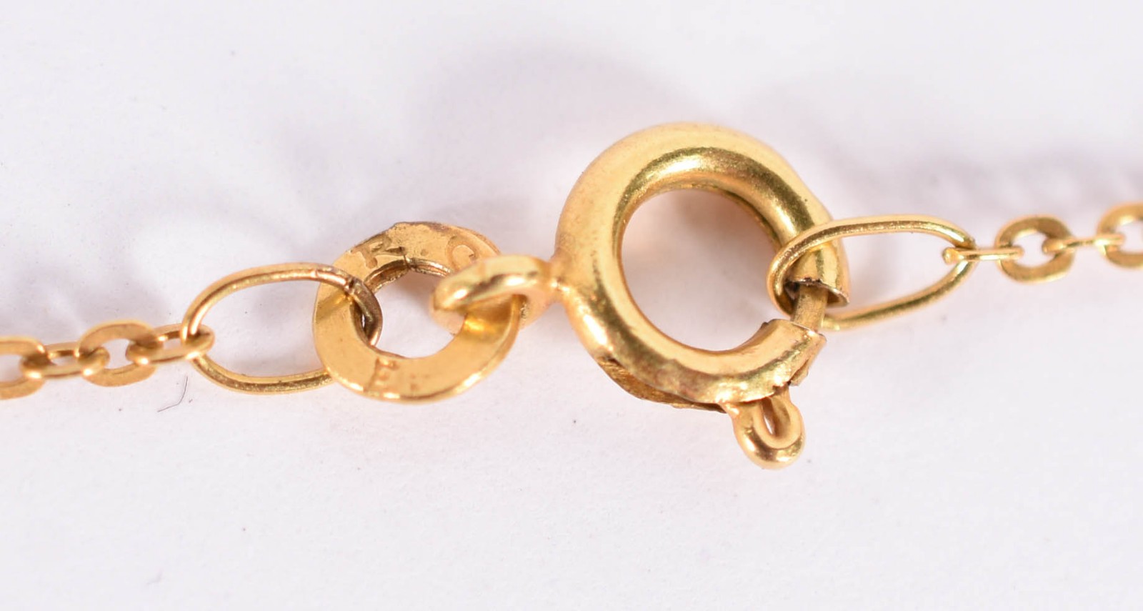 Quatro pulseiras e 1 corrente de ouro 18 k (por motivos de segurança... - foto 2 de 5