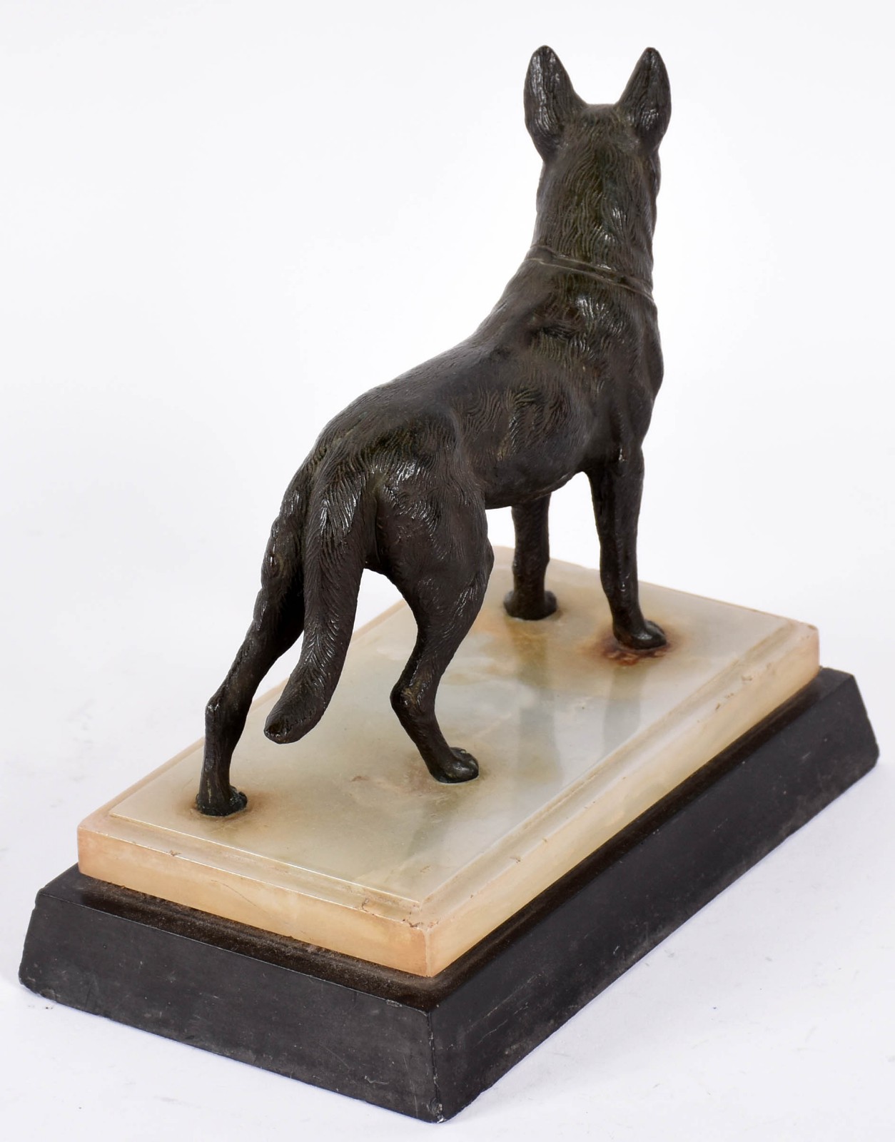 Escultura representando lobo de bronze com base de onix e mármore... - foto 3 de 4
