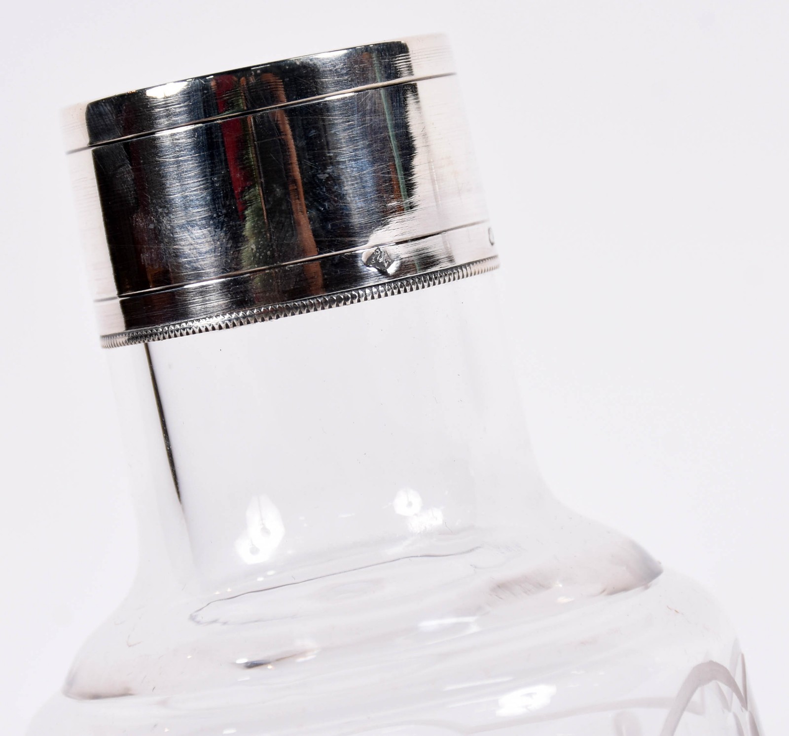 Verre d'eau com presentoir de cristal frances com detalhes em prata... - foto 5 de 8