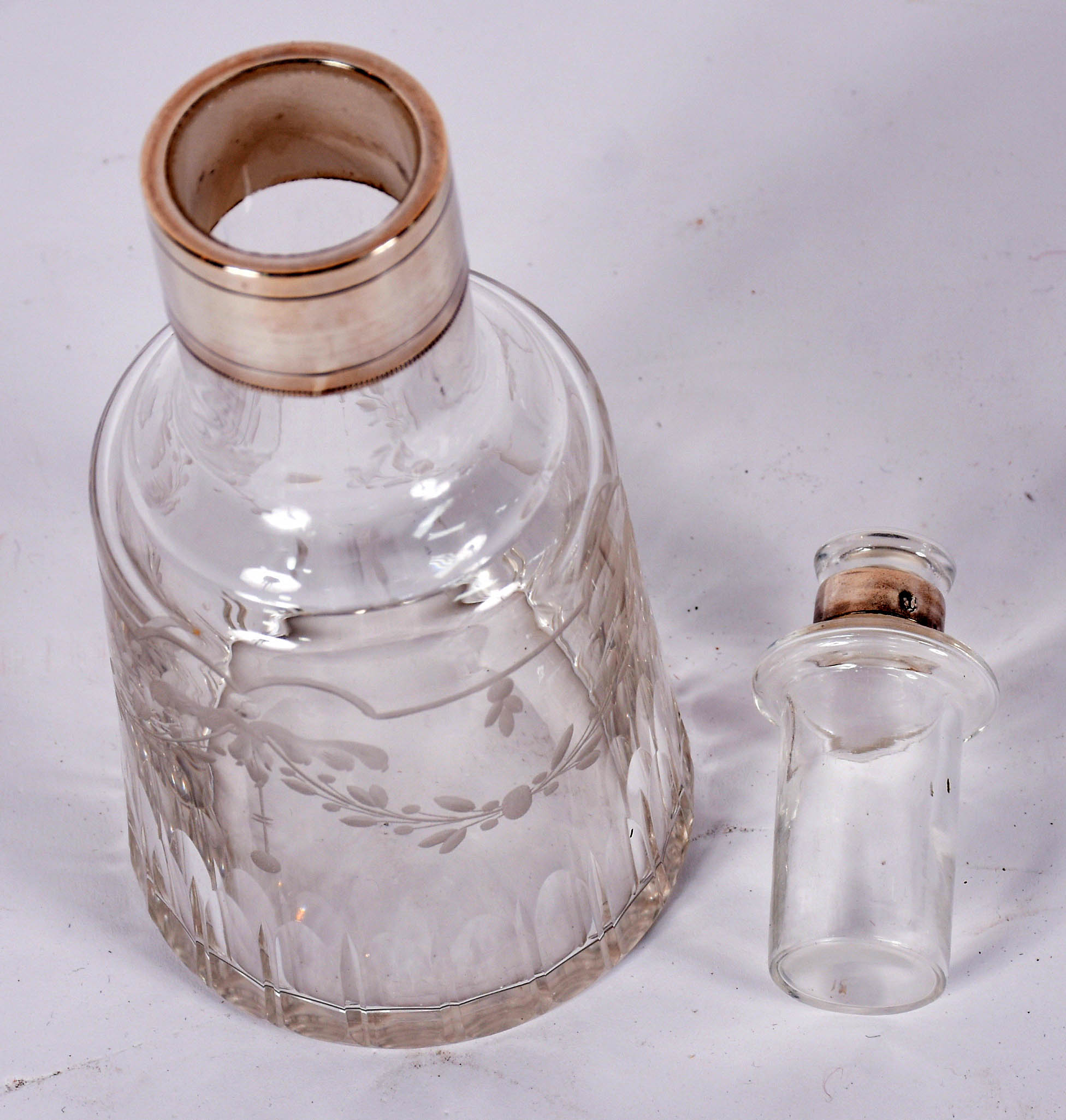 Verre d'eau com presentoir de cristal frances com detalhes em prata... - foto 7 de 8