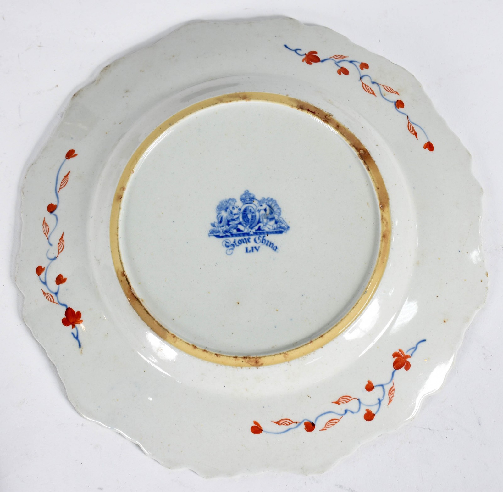Diversas peças de porcelana sendo, 5 pratos, 1 cachepot oriental e 2... - foto 7 de 8
