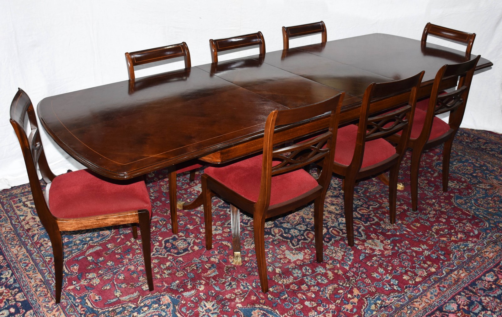 Mesa de jantar estilo inglês de madeira nobre filetada, medida... - foto 1 de 5