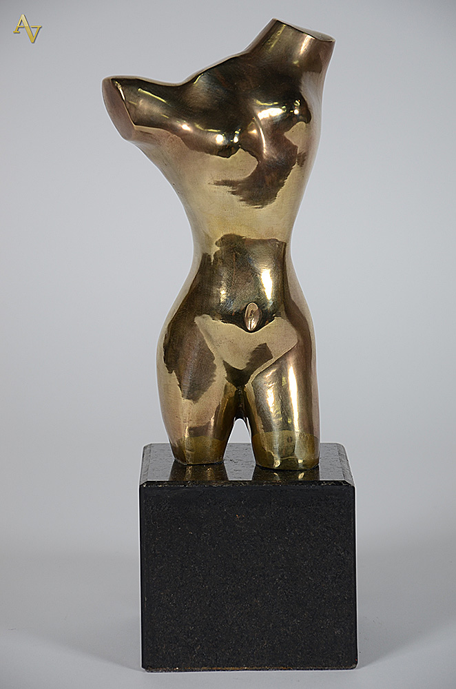 BRUNO GIORGI - Estatueta de bronze representando nú feminino, base de... - foto 1 de 4