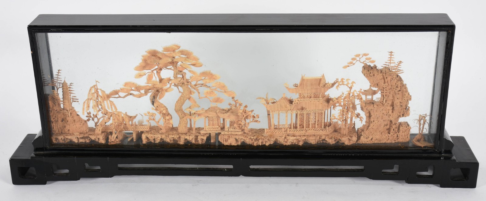 Escultura chinesa representando vilarejo, com pagodes figuras... - foto 4 de 4
