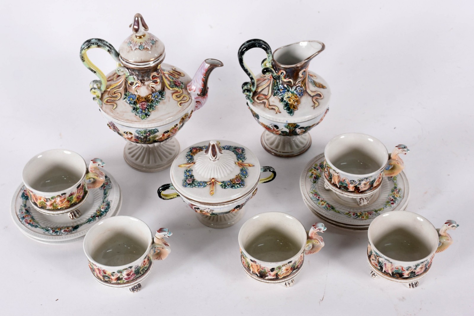 Serviço de chá de porcelana CAPODIMONTI composto de: bule, leiteira... - foto 2 de 7