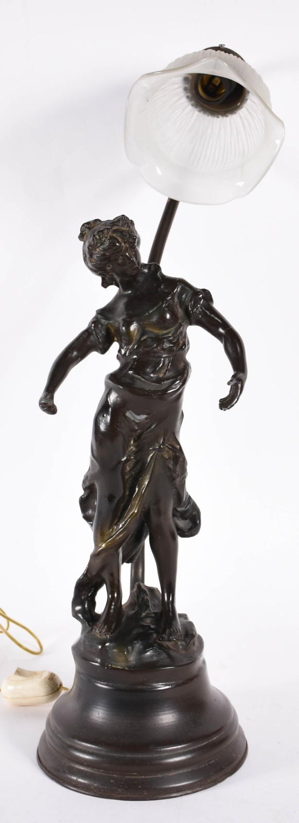 Luminária de petit bronze com figura feminina. - foto 1 de 5