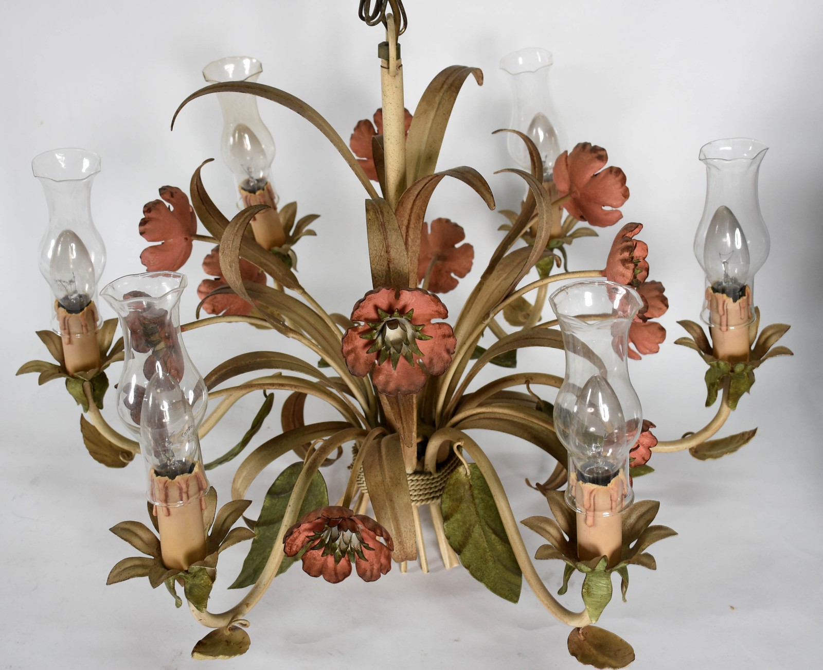 Lustre de metal patinado com flores policromadas, para 6 luzes... - foto 2 de 2