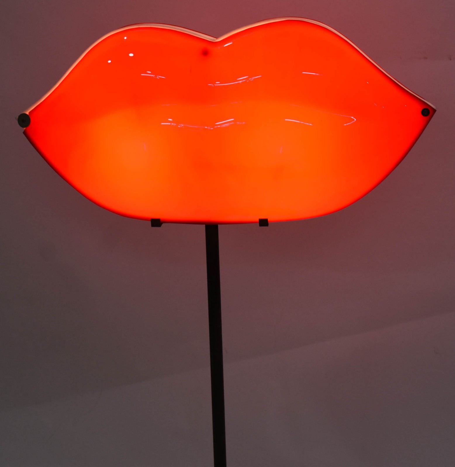 Lip Lamp - foto 8 de 10