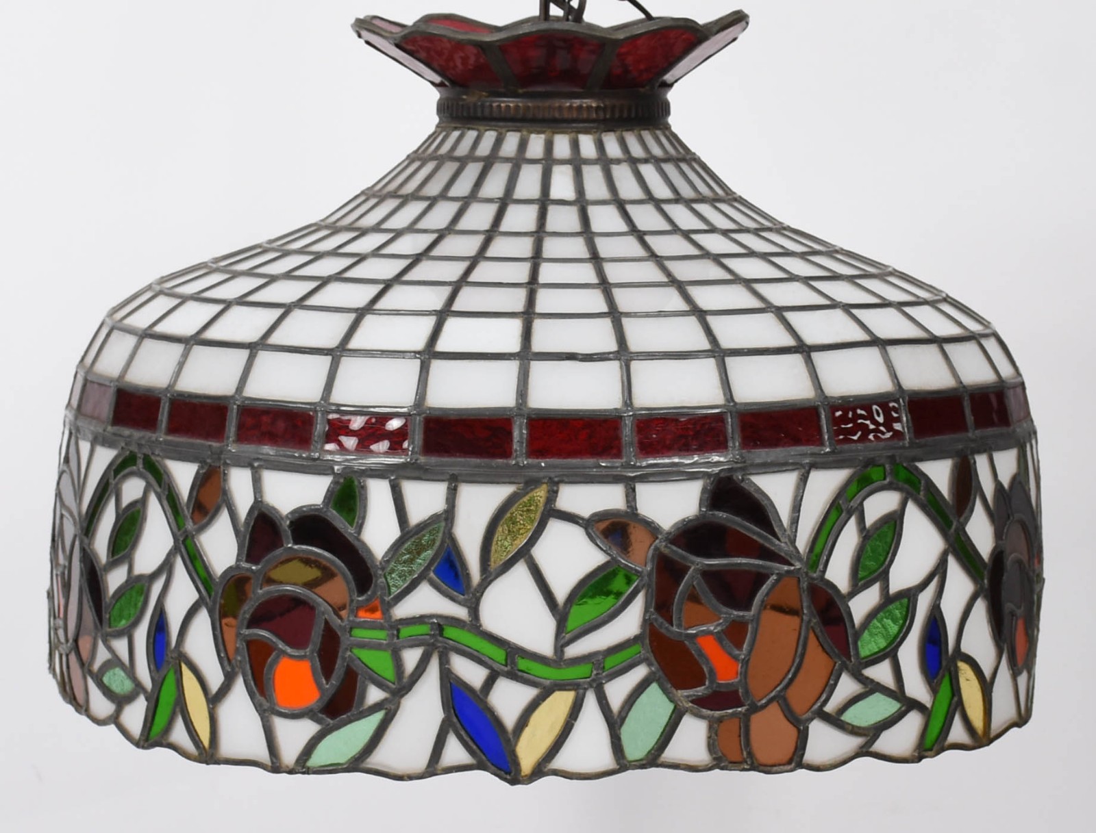 Lustre em placas de vidro branco. - foto 1 de 2