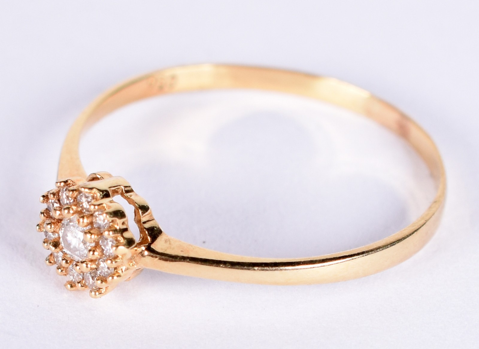 Anel de ouro 750 feitio chuveiro com mini brilhantes, aro 16 (Por... - foto 2 de 4