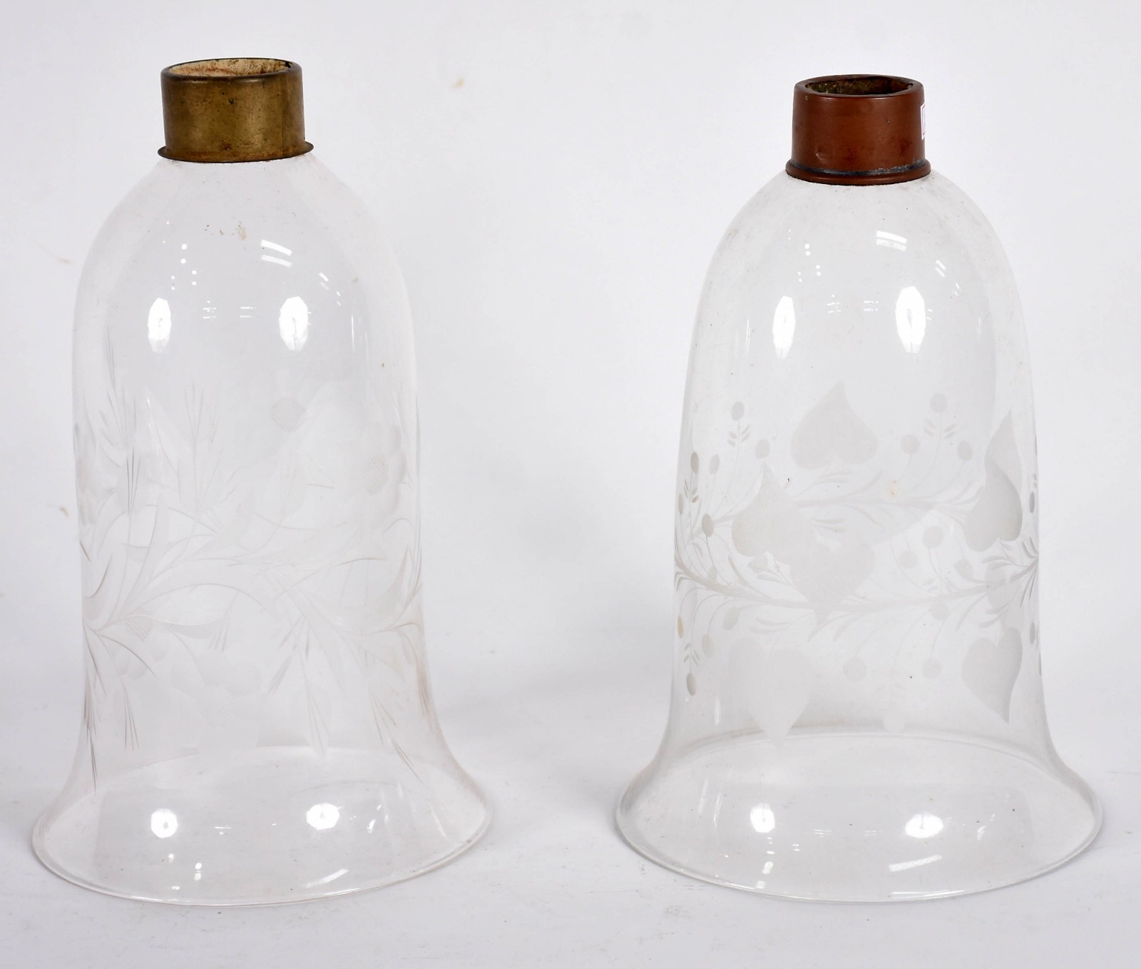 Duas antigas mangas de cristal para castiçais. - foto 1 de 4