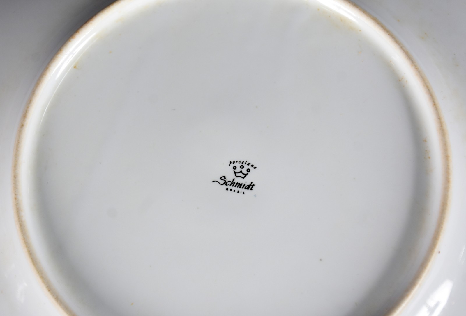 Aparelho de jantar, chá e café de porcelana Schmidt na cor branca com... - foto 8 de 11