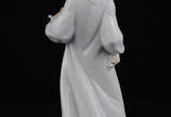 Estatueta de porcelana espanhola NAO, Lladro - ... - Estatueta de porcelana espanhola NAO, Lladro - Altura 21 cm.