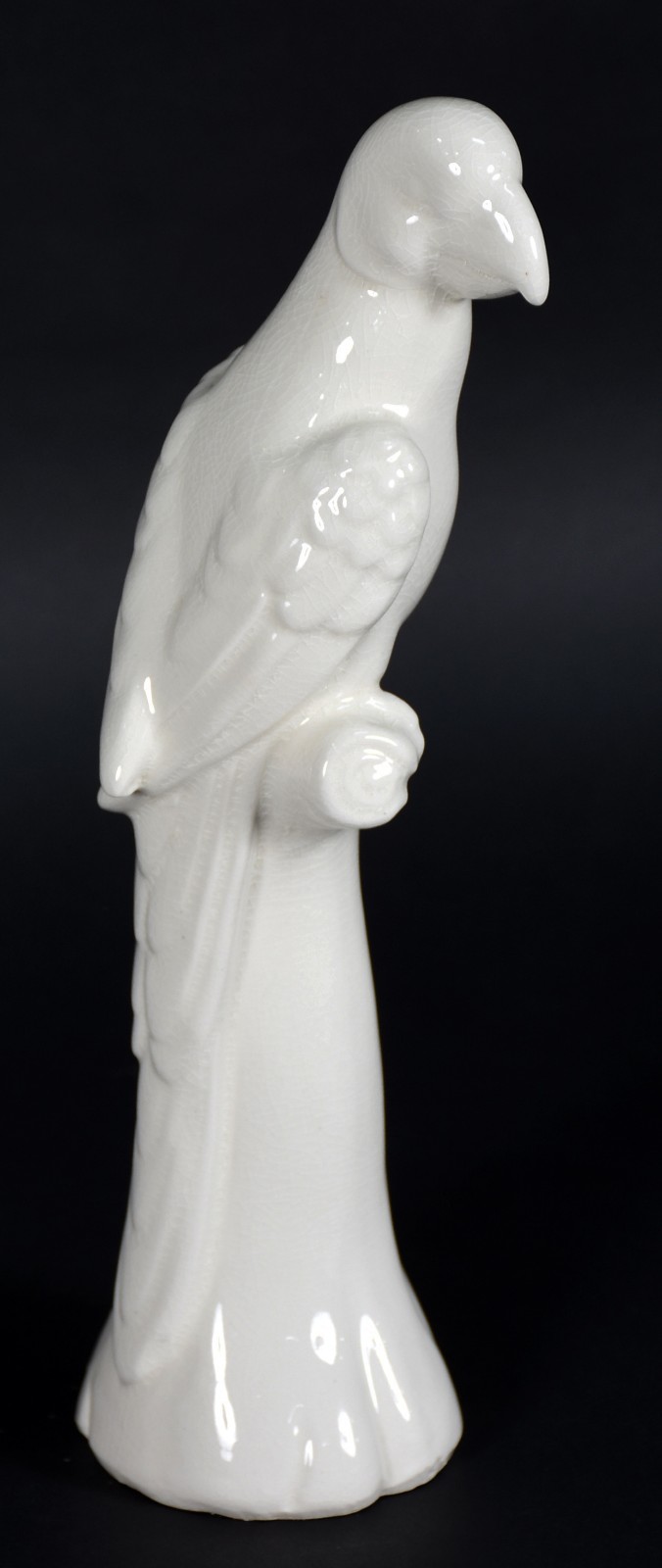 Estatueta de porcelana representando pássaro branco. - foto 2 de 4