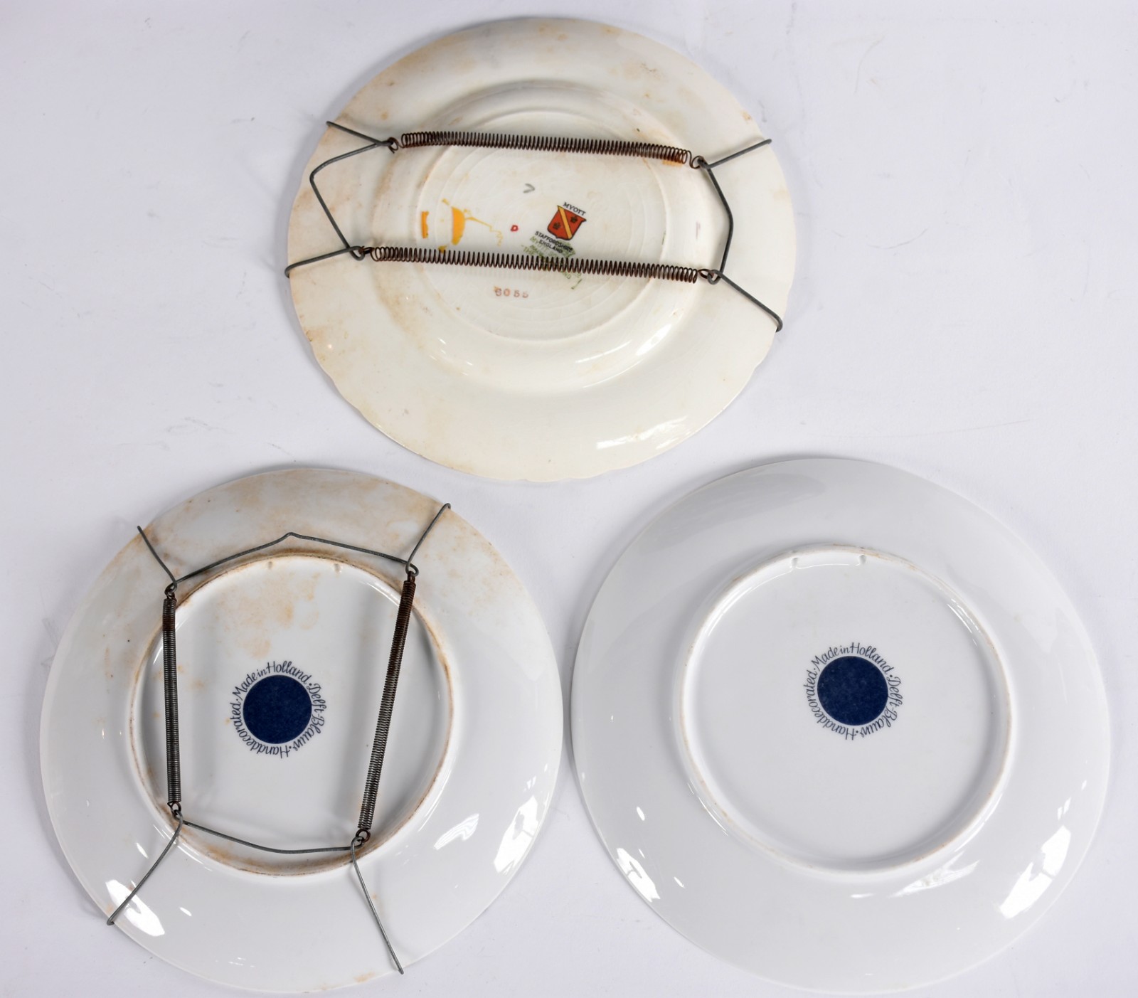 Diversas peças de porcelana, sendo : Um potiche alemão da Bavaria... - foto 5 de 7