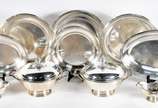 Baixela de metal prateado Fracalanza composto d... - Baixela de metal prateado Fracalanza composto de : Duas sopeiras com tampas, duas molheiras e seis travessas. Total 10 peças.
