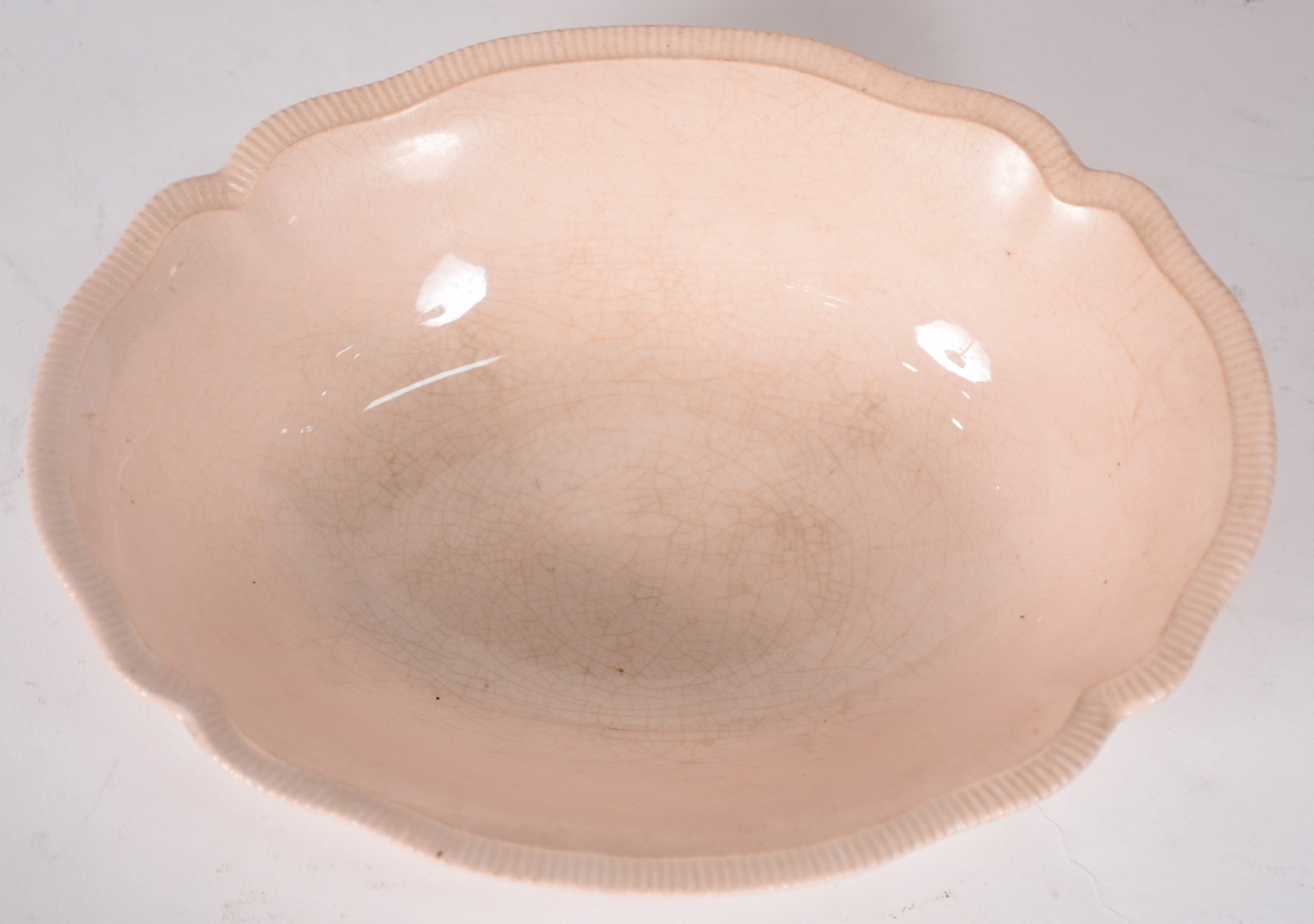Aparelho de jantar de porcelana inglesa na cor rosa composto de... - foto 3 de 4