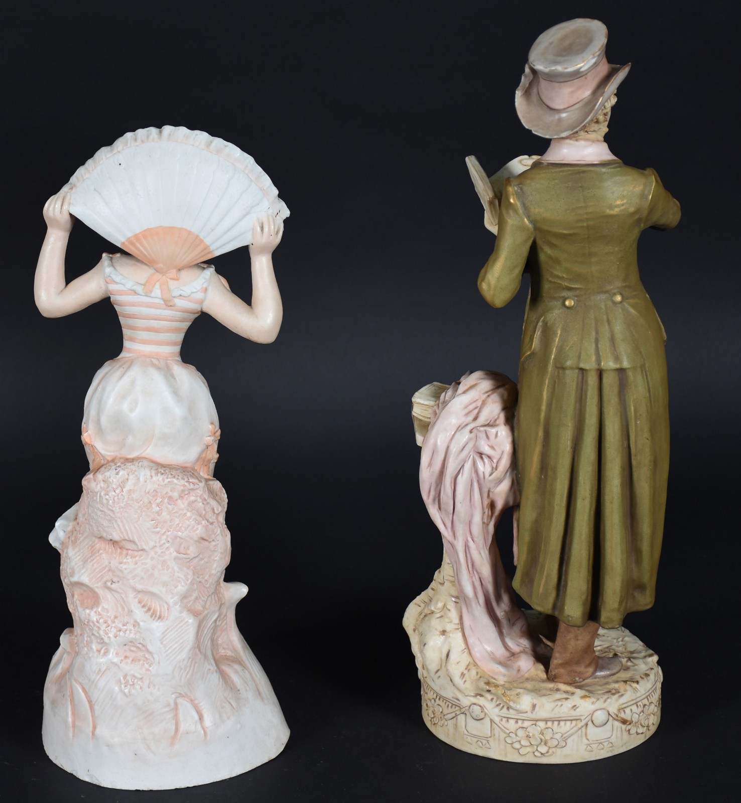 Duas figuras de porcelana (com restauro). - foto 3 de 9