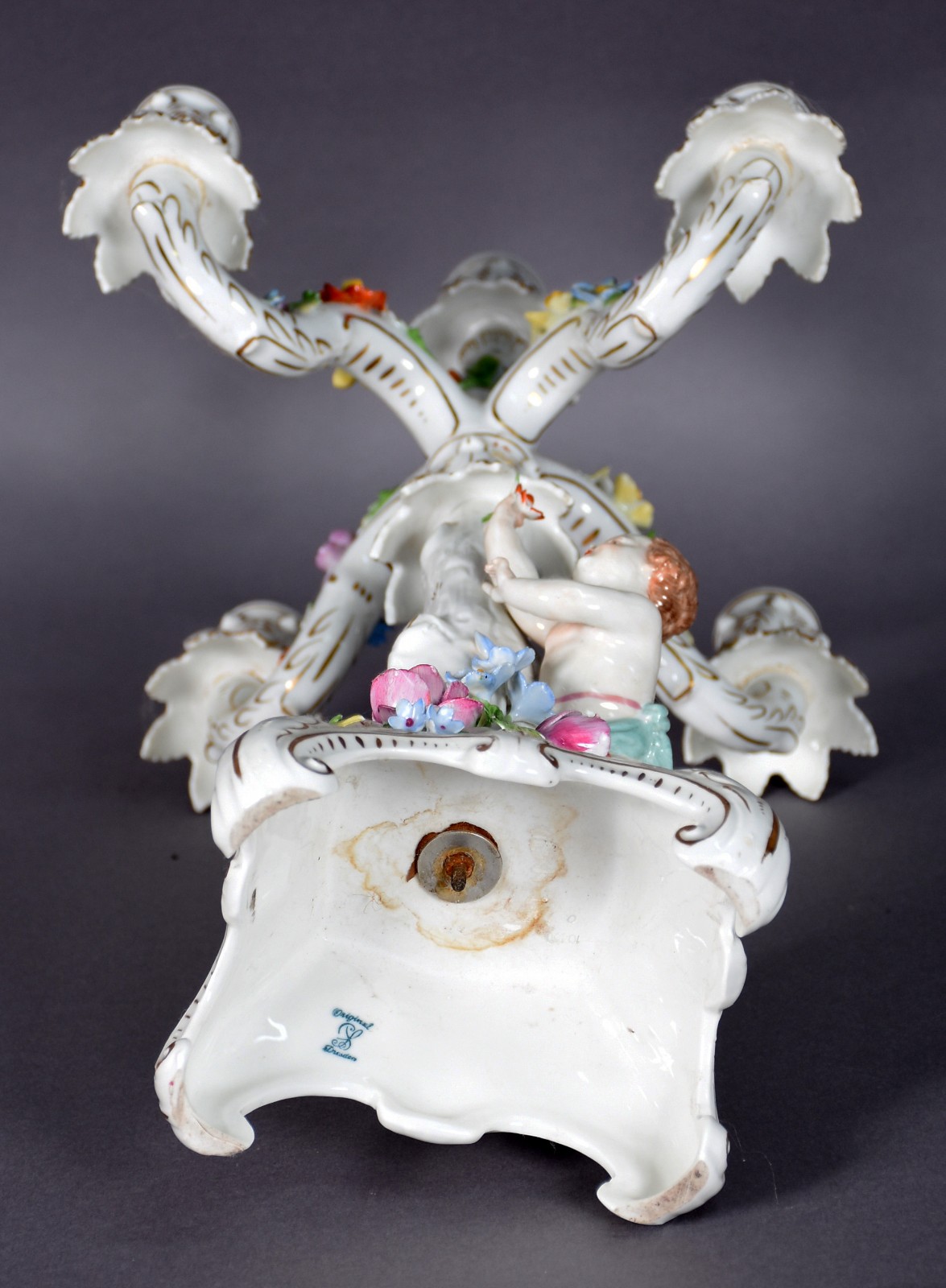 Candelabro de porcelana alemã de Dresden para cinco velas, decorado... - foto 4 de 5