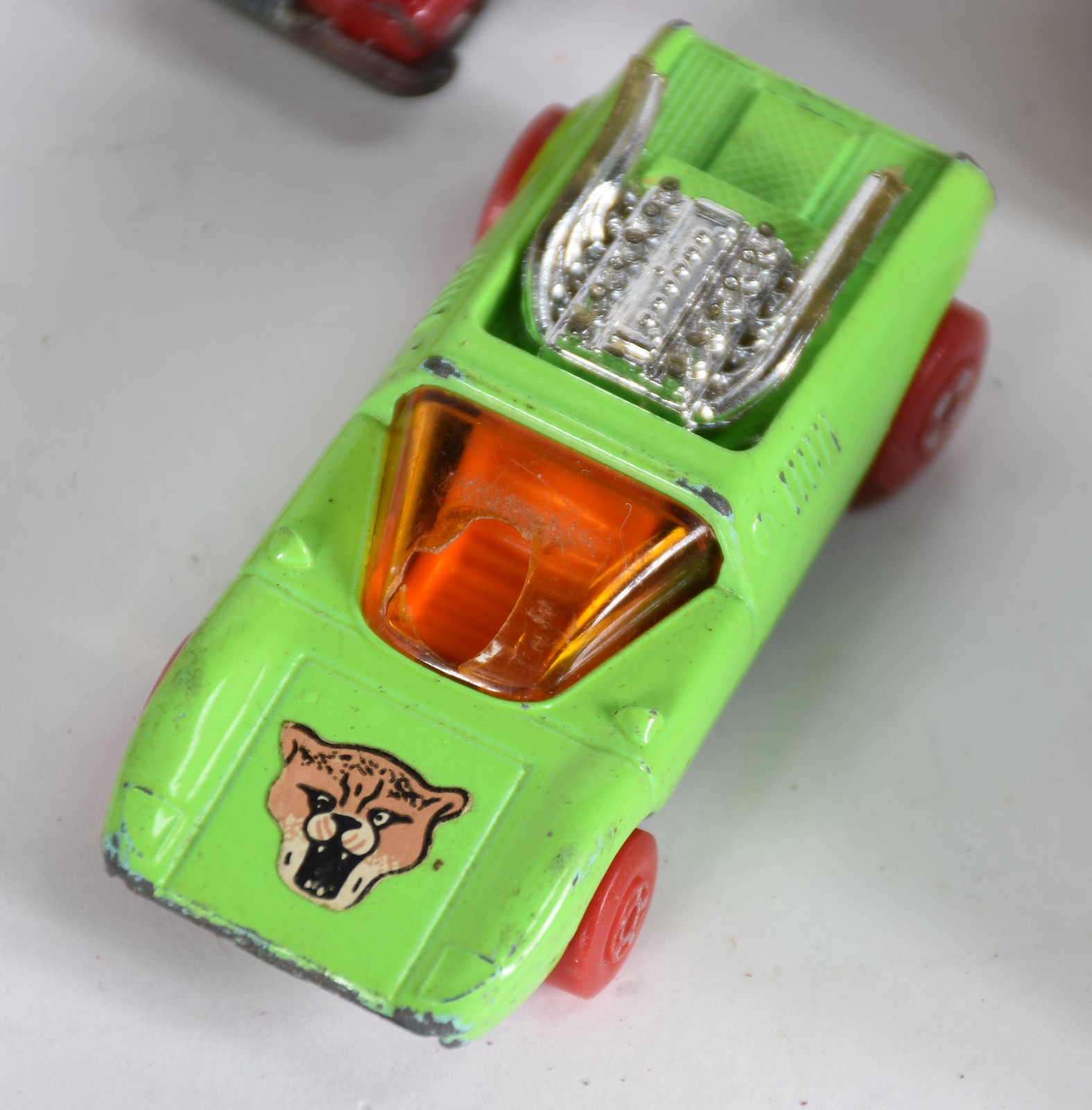 Coleção com 66 carrinhos fabricados a partir da década de 50 (modelos... - foto 10 de 11