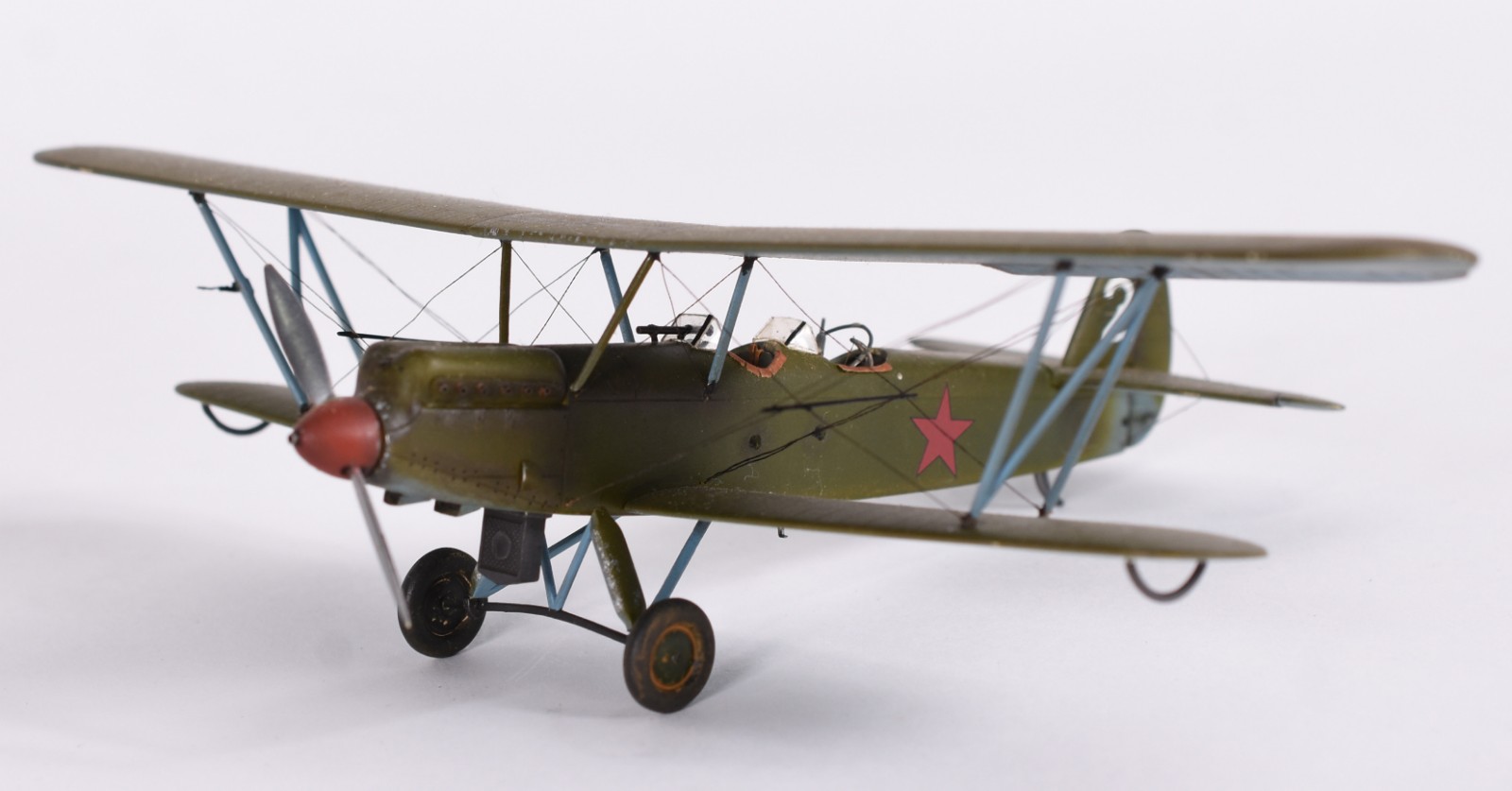 Aeromodelismo - Três aviões em diferentes modelos. - foto 5 de 11