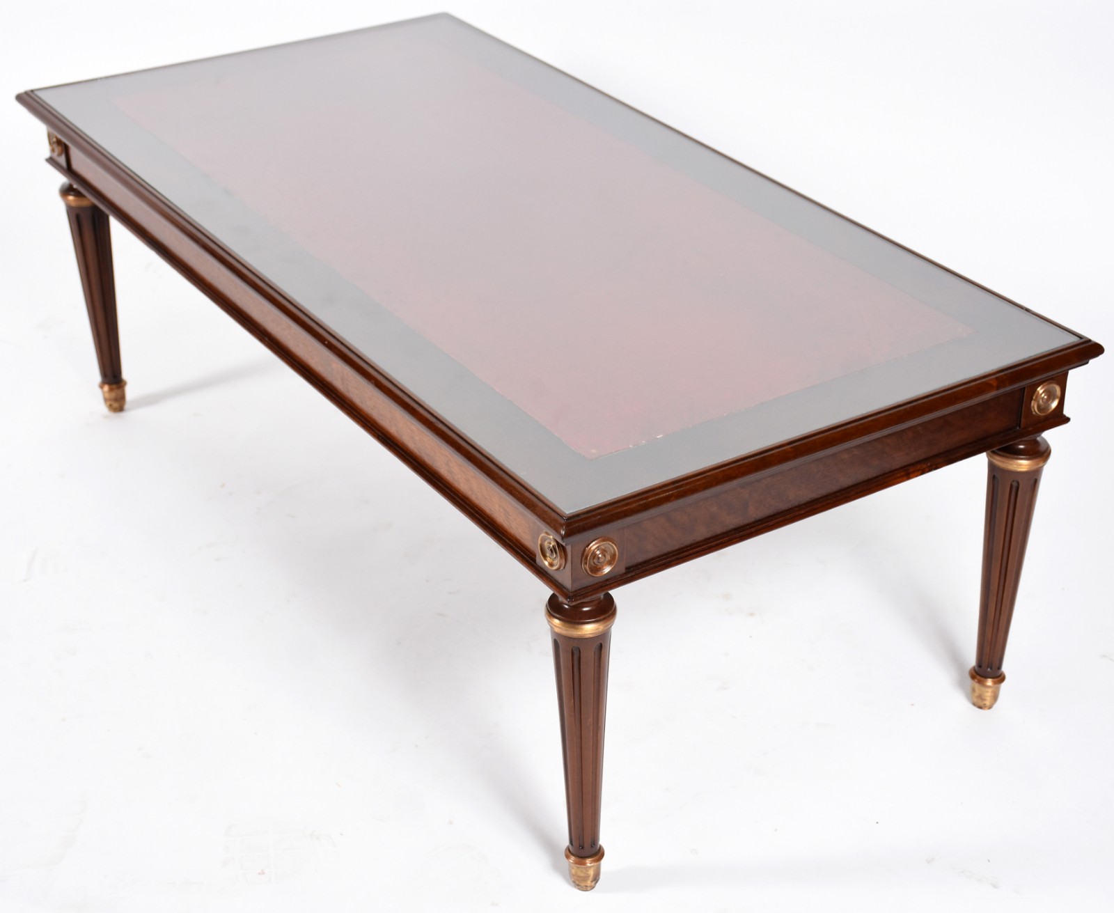 Mesa de centro de madeira nobre estilo inglês, parte central de couro... - foto 1 de 4