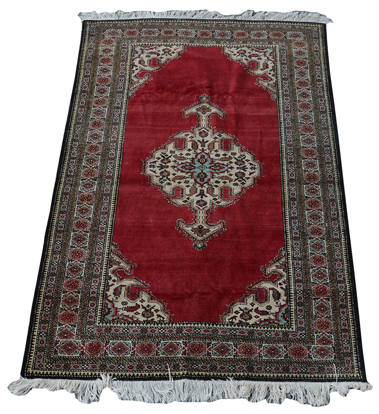 Tapete Ardebil med. 2,12 x 1,41 m.