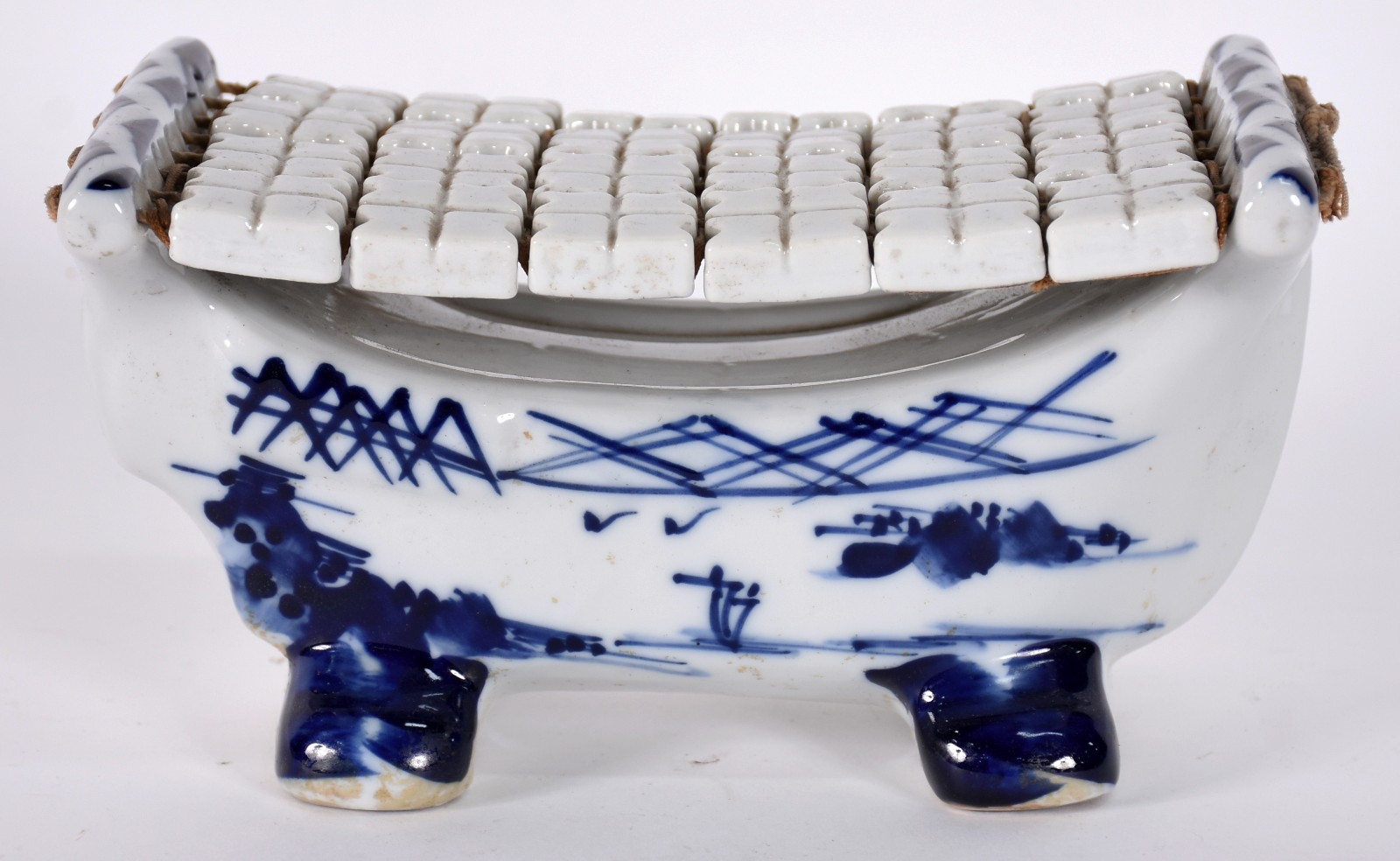 Barca de porcelana oriental. - foto 1 de 3