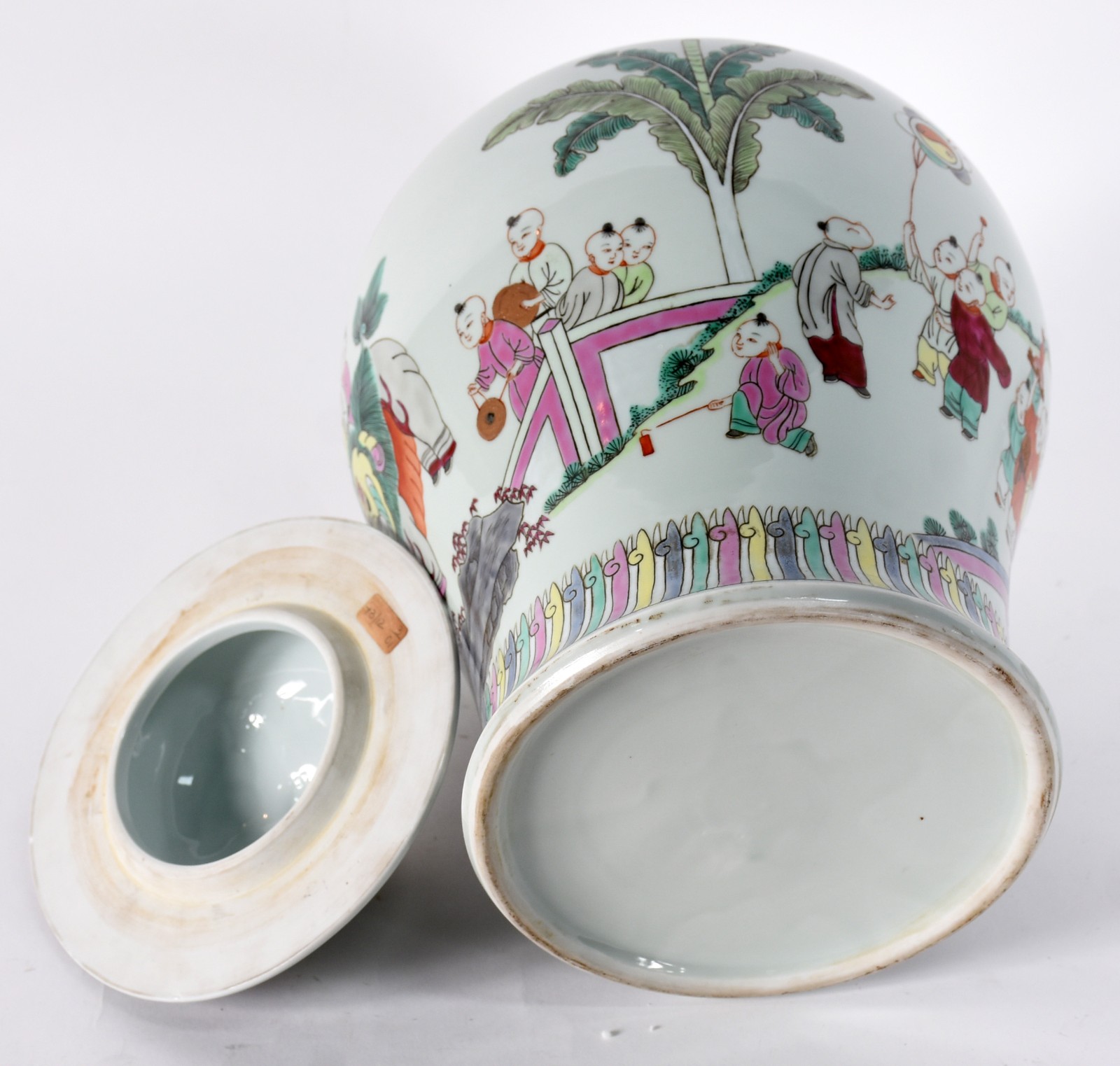 Grande potiche de porcelana oriental policromada. - foto 3 de 3