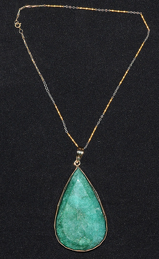 Cordão de ouro amarelo e branco 18-750 com pingente de esmeralda com... - foto 2 de 2