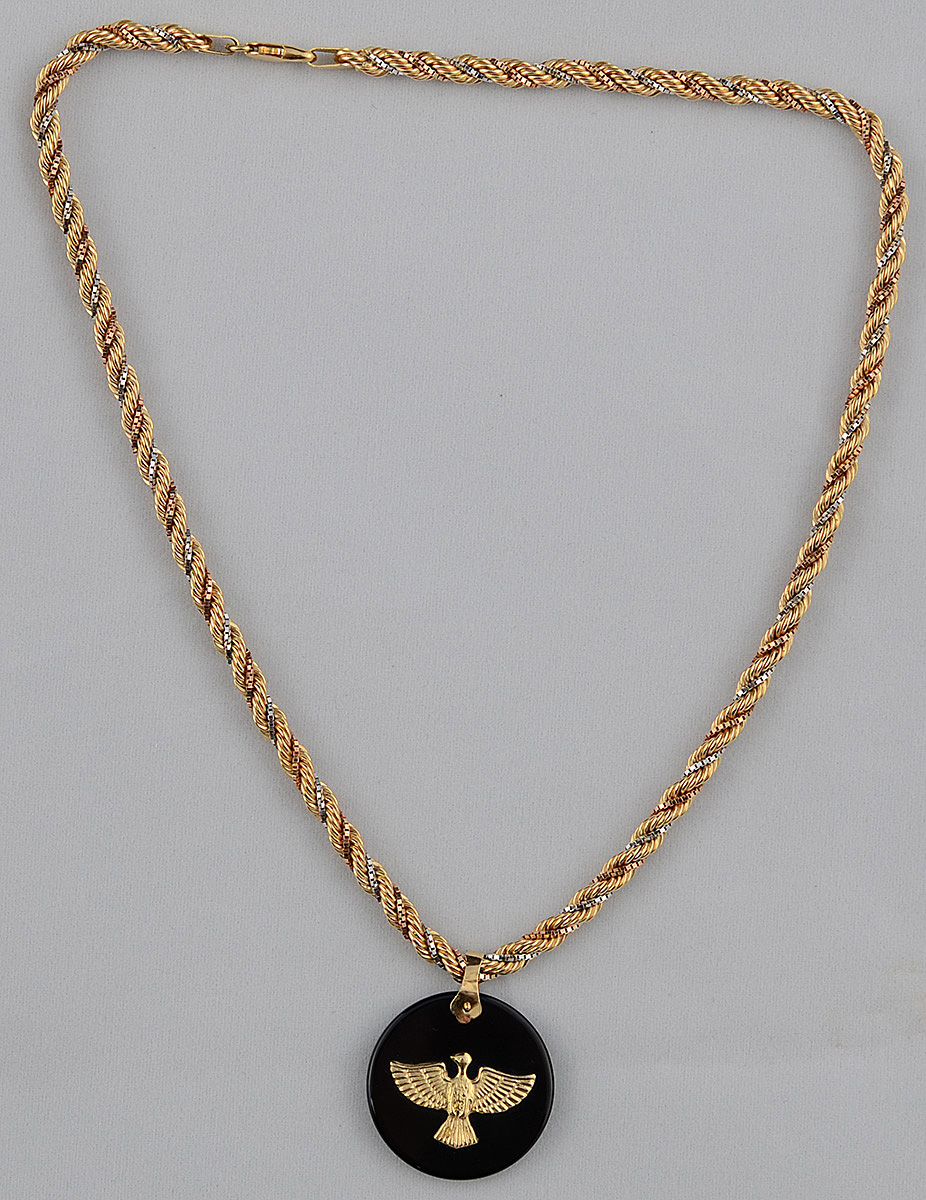 Gargantilha de ouro com pingente - 16,6 g - foto 2 de 2