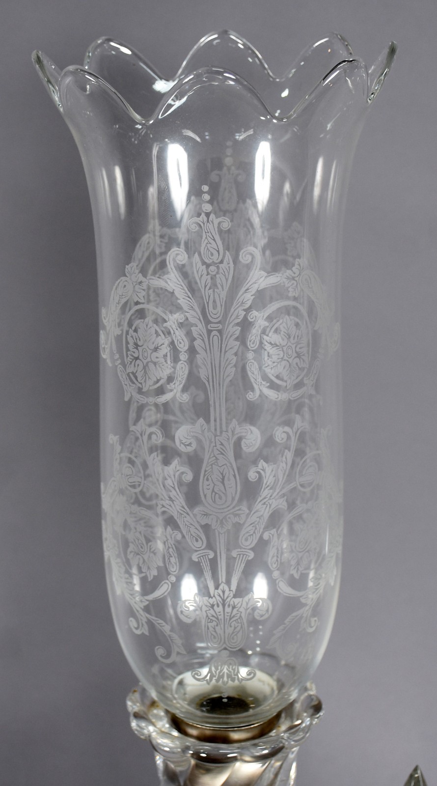 BACCARAT - Candelabro de cristal frances para 2 velas, assinado. - foto 2 de 4
