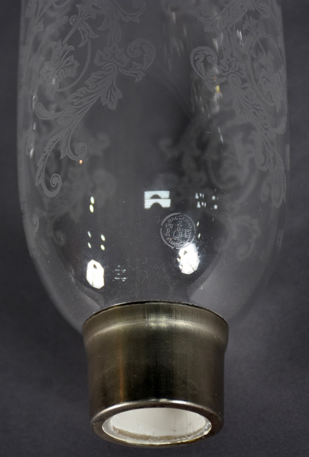BACCARAT - Candelabro de cristal frances para 2 velas, assinado. - foto 3 de 4