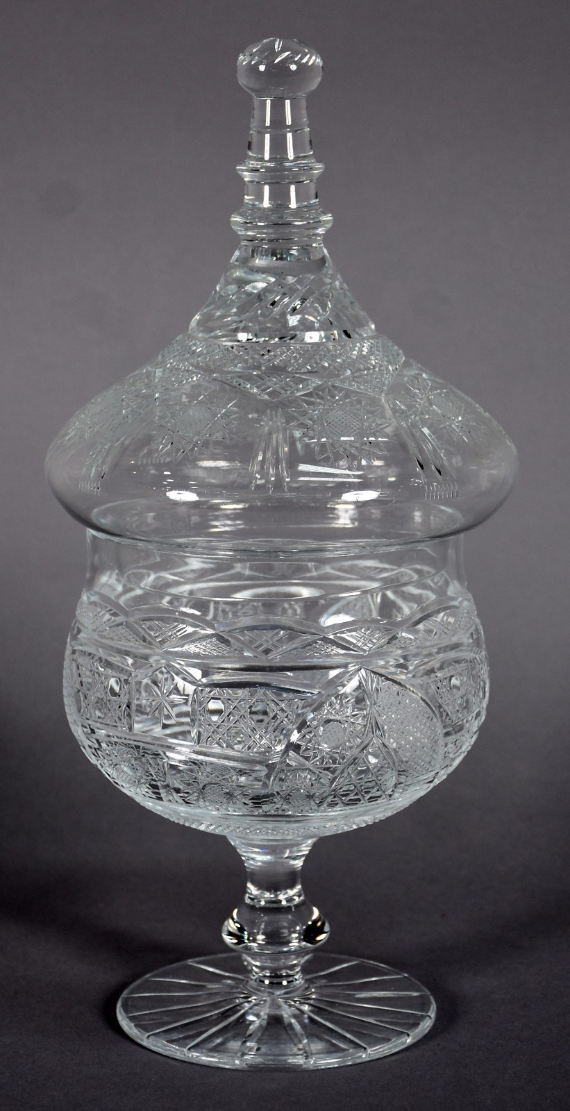 Compoteira de cristal lapidado. - foto 1 de 3