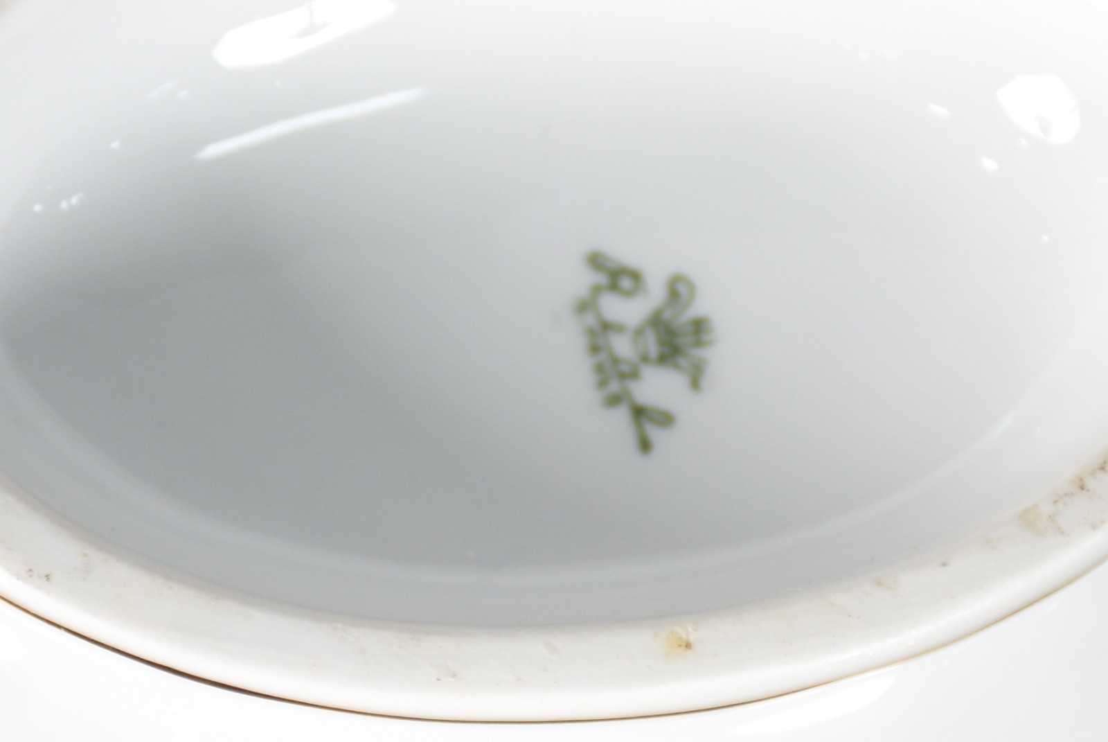 Serviço para peixe de porcelana Real composto por 12 pratos rasos, 12... - foto 3 de 6