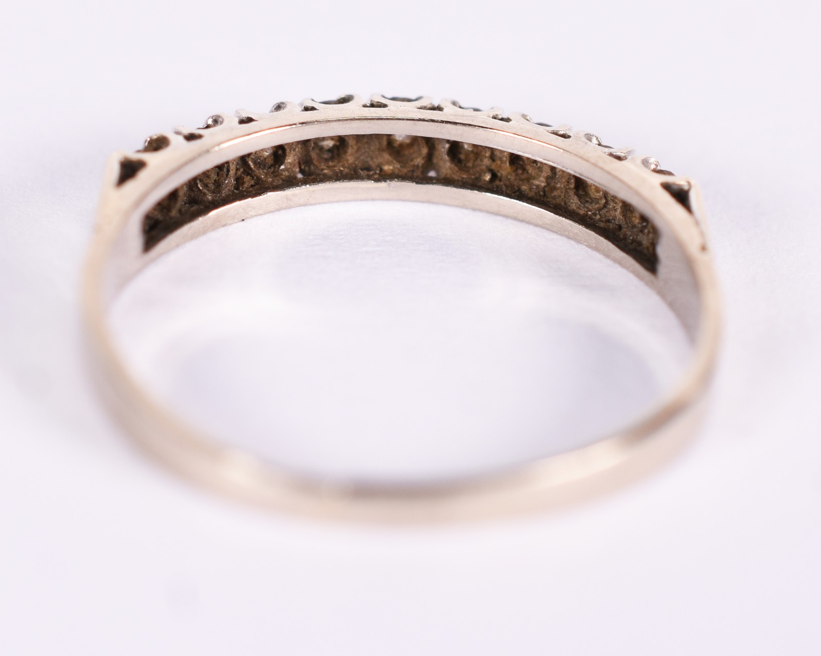 Anel de ouro branco com 9 brilhantes de 0,03 total 0,27 ct, aro 19... - foto 3 de 3