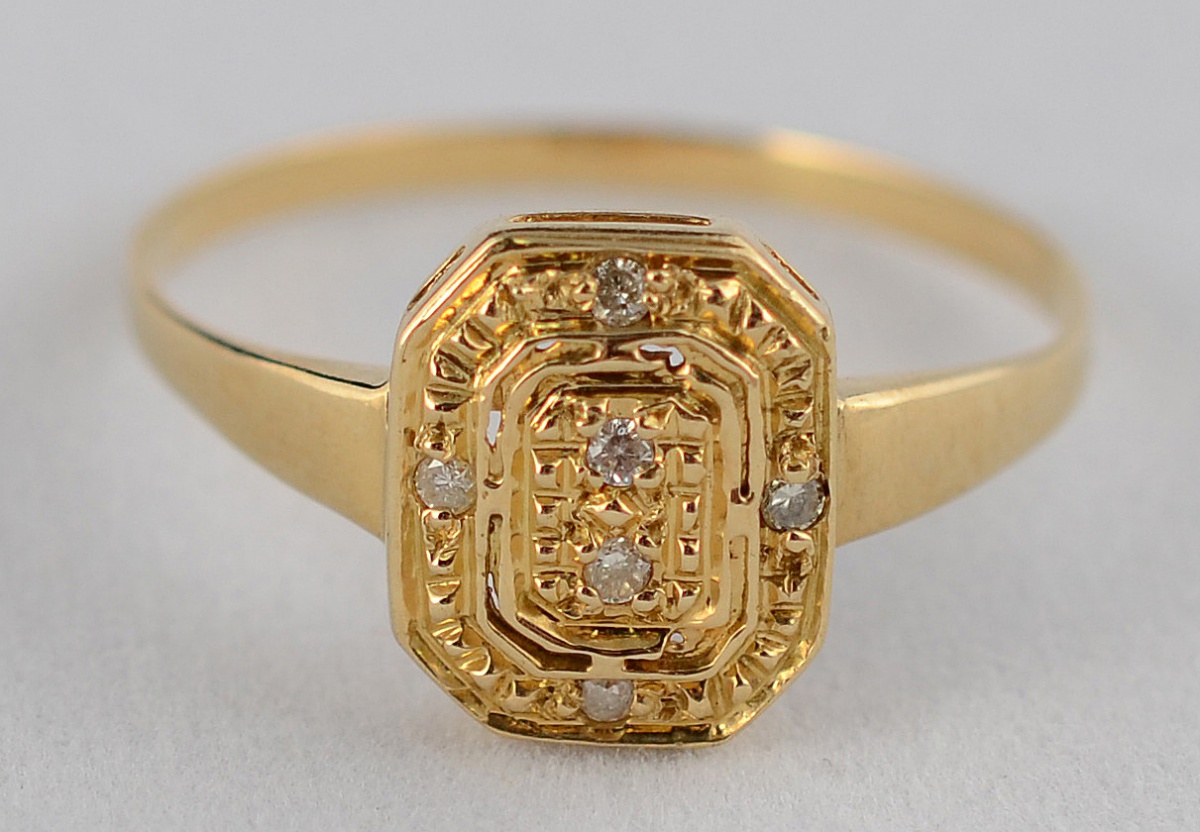 Anel de ouro 18 k com brilhantes - 2,3 g - Aro 24 - foto 1 de 2