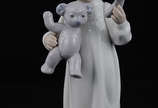Estatueta de porcelana espanhola NAO, Lladro - ... - Estatueta de porcelana espanhola NAO, Lladro - Altura 19 cm.
