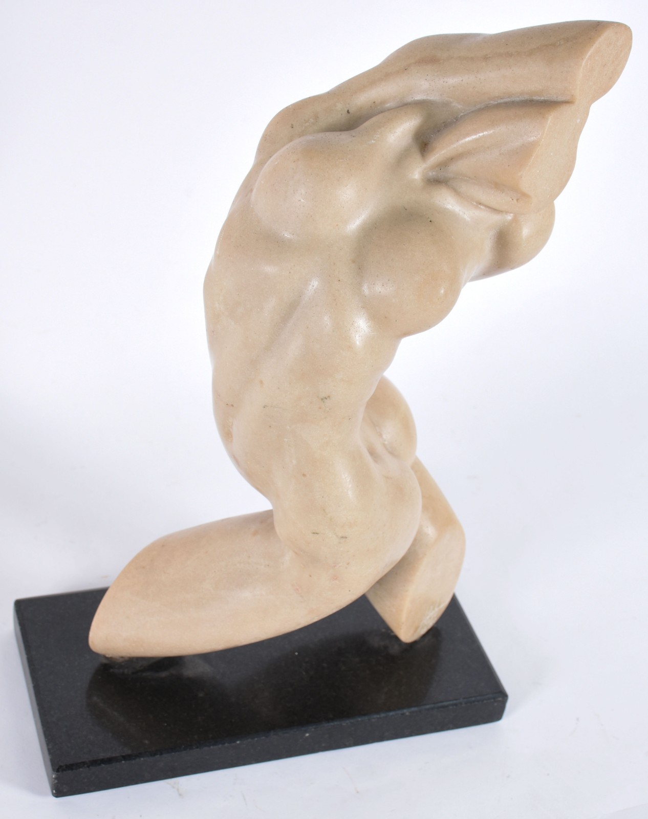 Escultura de resina com base de mármore, datado 1984 - 18/50... - foto 2 de 5