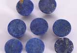Oito pedras de lapis lazzuli. - Oito pedras de lapis lazzuli.