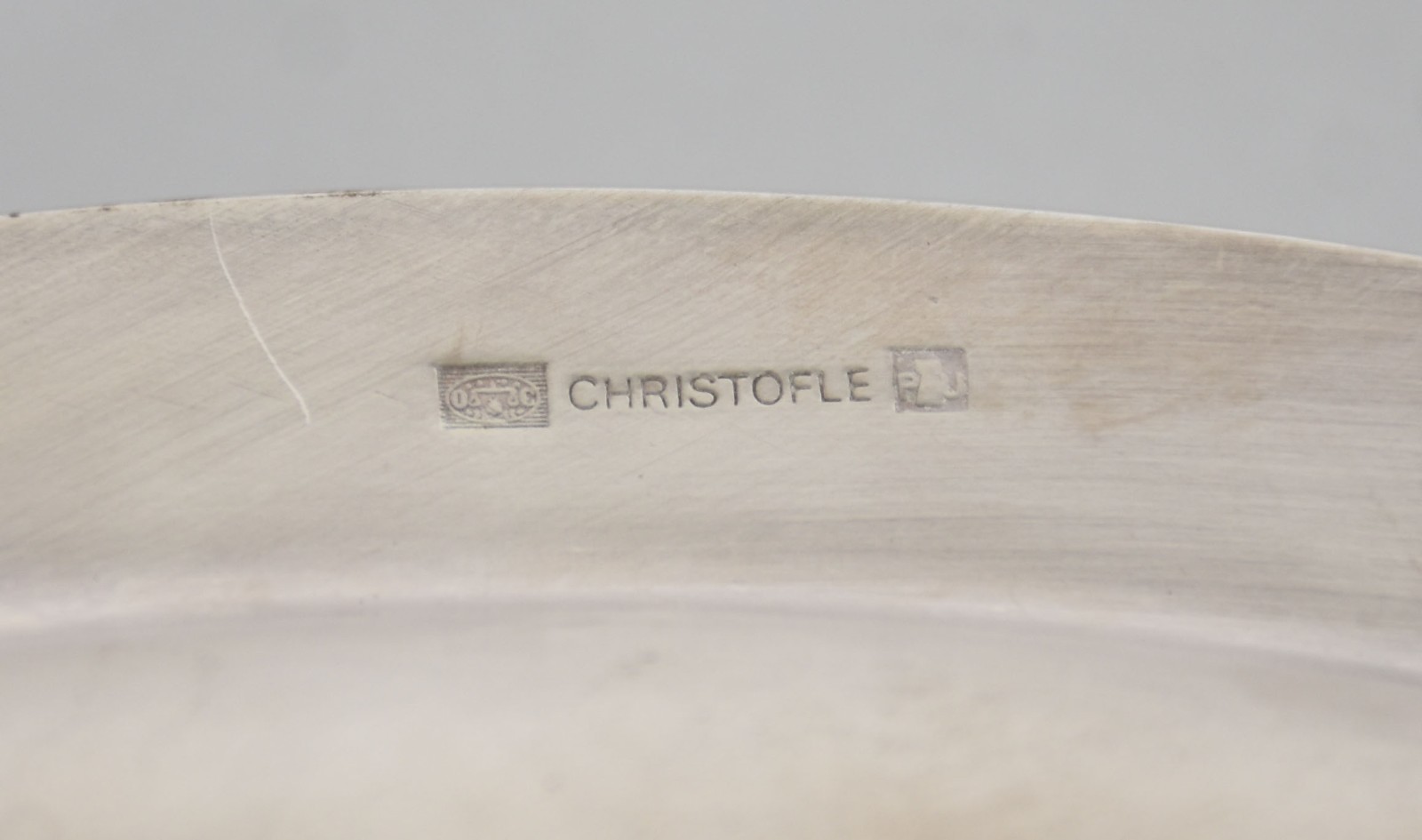 Sopeira com presentoir de metal prateado CHRISTOFLE. - foto 6 de 6