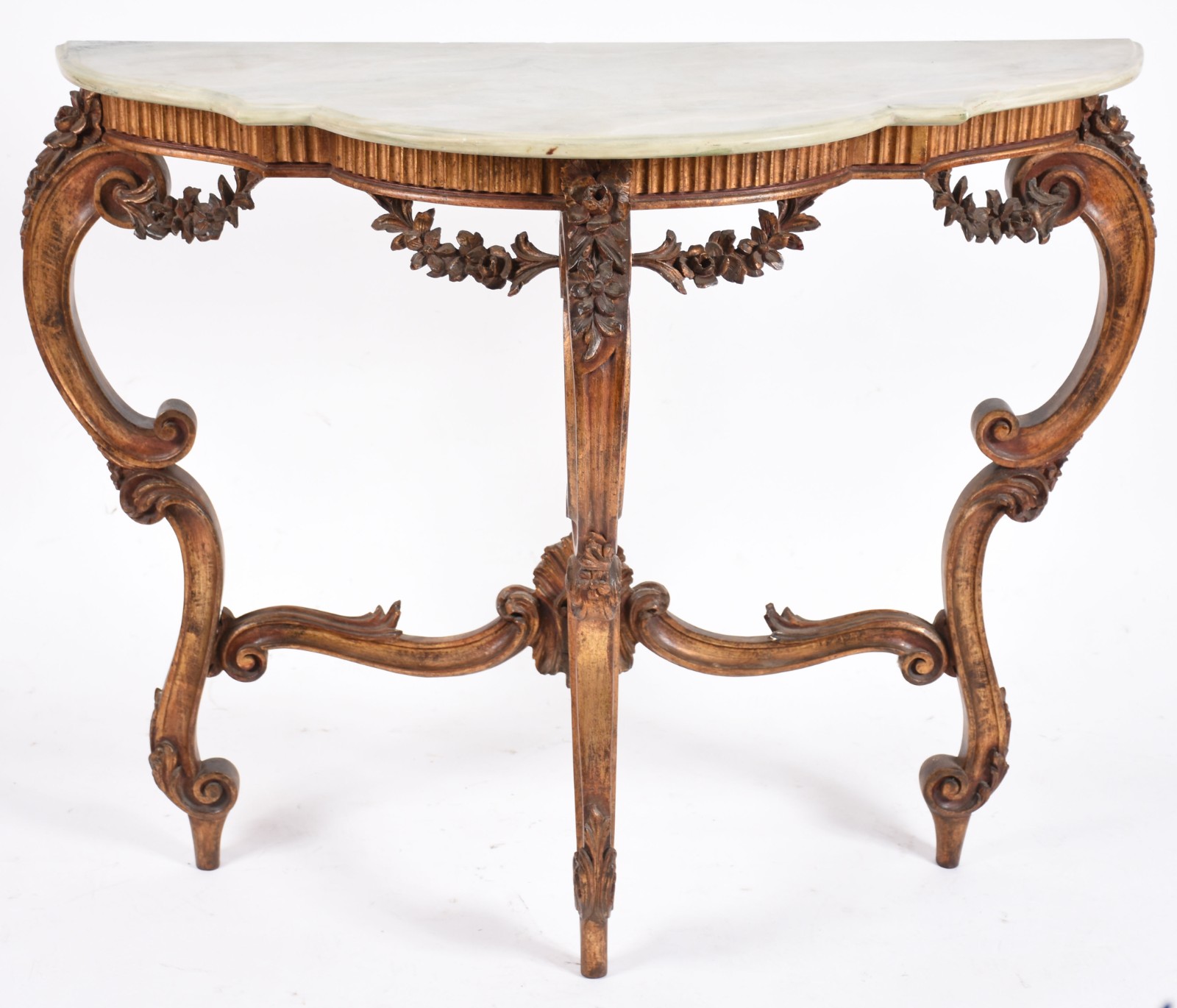 Console de madeira entalhada e dourada, tampo de mármore, acompanha... - foto 4 de 6