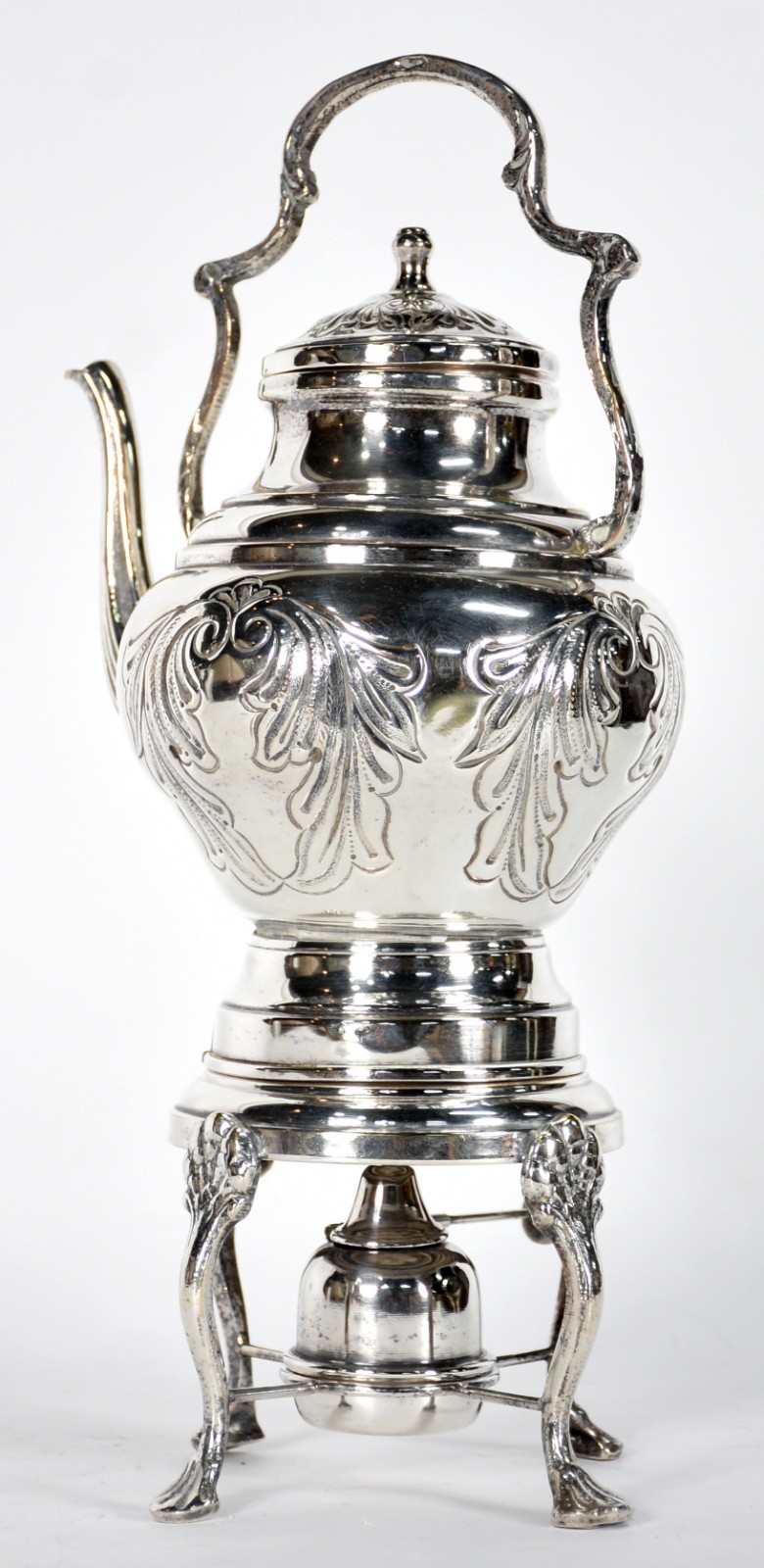Samovar de metal prateado cinzelado com folhas, estilo ingles. - foto 3 de 5