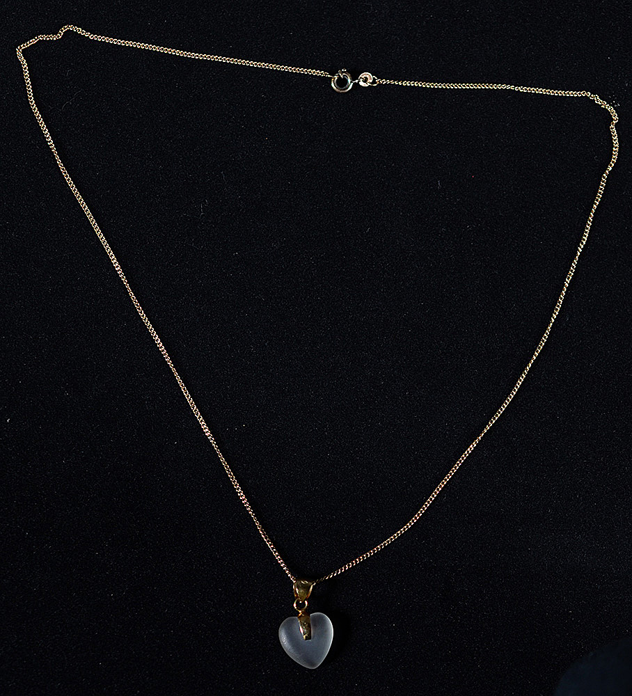 Cordão de ouro 18 k com pendente de coração em cristal e ouro - 5,4 g - foto 2 de 2
