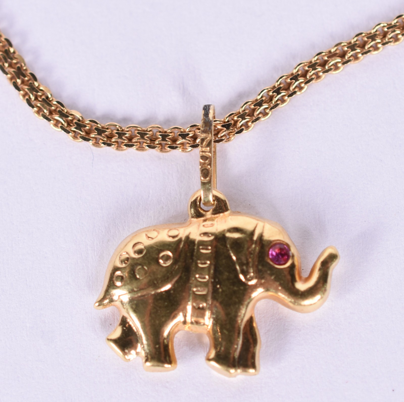 Pulseira de ouro amarelo 18 k com pingente de elefante (Por motivo de... - foto 2 de 4